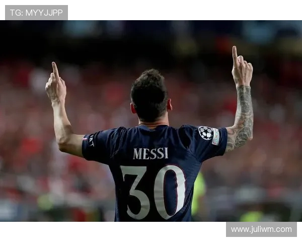 登贝莱：梅西是我的榜样 他是足球界的GOAT 我们关系一直很好