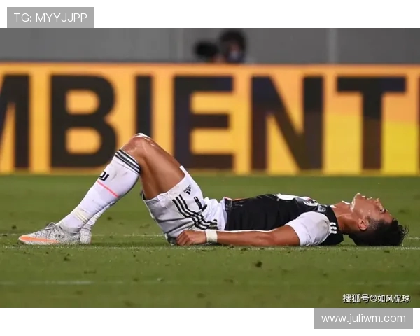 莱万费兰周一加练全力争夺首发位置 力求在比赛中展现最佳状态