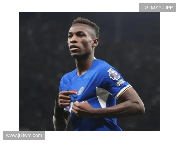 切尔西计划本周末决定雅克松未来去向 引发转会市场关注 切尔西计划本周末决定雅克松未来去向 引发转会市场关注