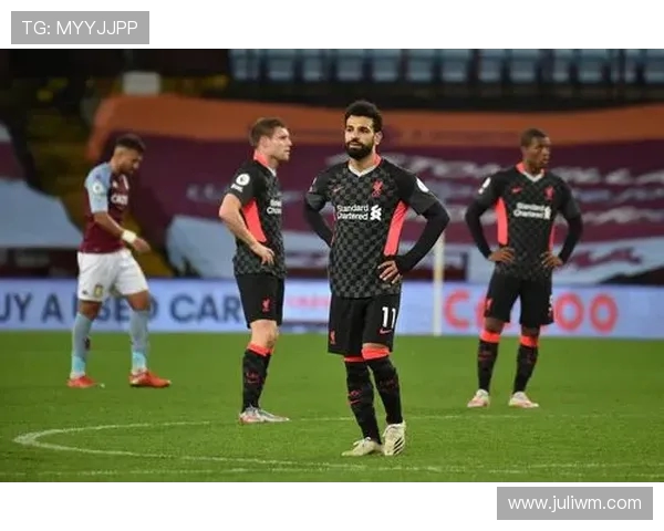 麦金表现不佳应当批评 沃特金斯无需为进球荒证明自己 - 副本 麦金表现不佳应当批评 沃特金斯无需为进球荒证明自己 - 副本